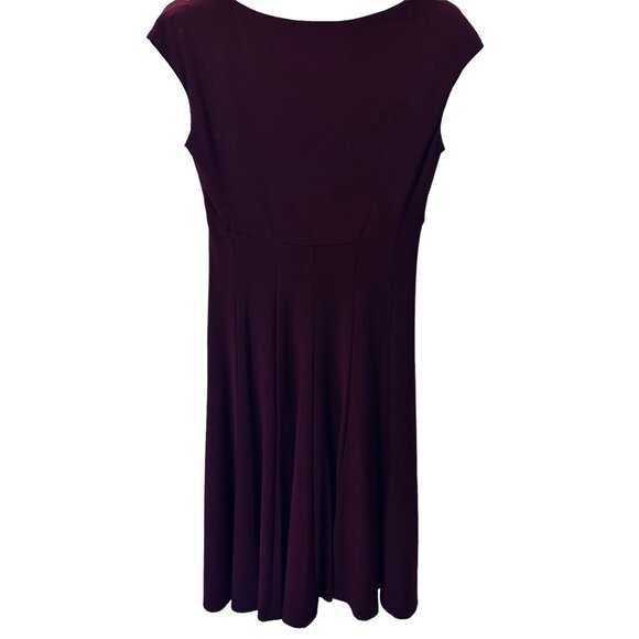 ✌️ 2/$40 ✌️ Cap Sleeve Deep Purple Ralph Lauren Mid Length V-Neck Dress sz 4 - Picture 5 of 6